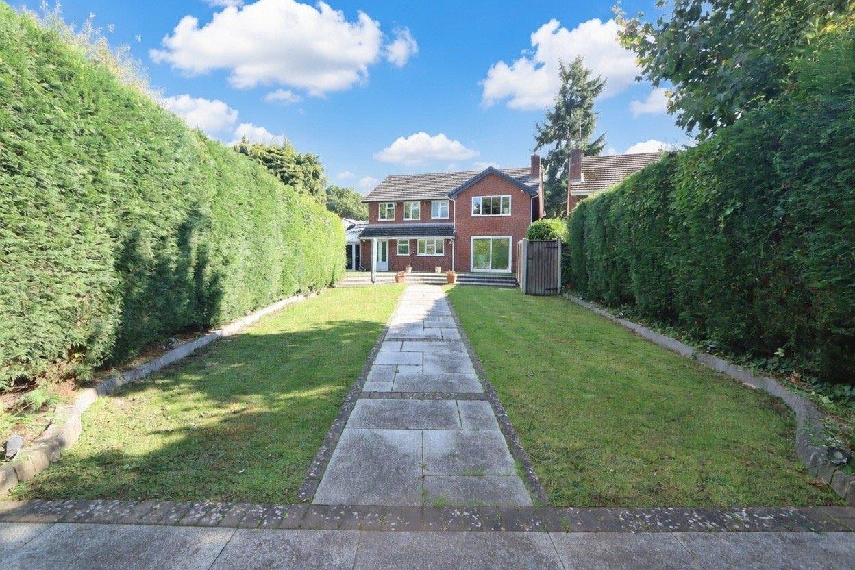 4 bed property in Wannerton Road, Kidderminster